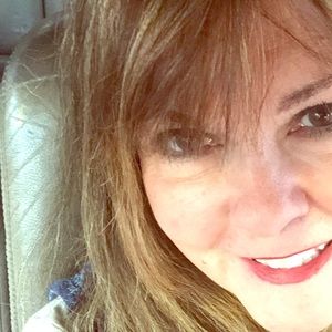 Meet your Posher, Cherie